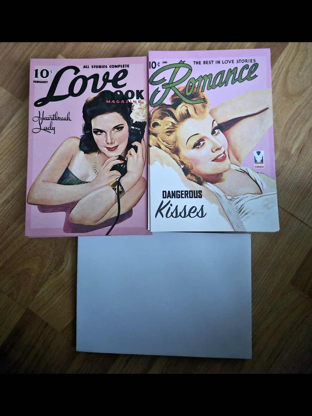Pink Vintage Style Romance Pin Up Cards Set